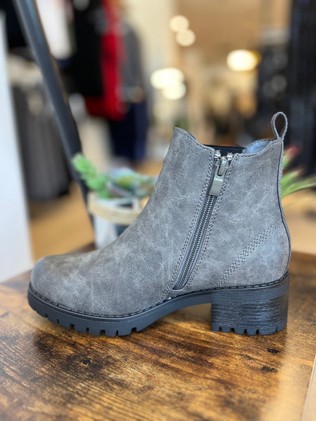 Lexi Chelsea Boot (Grey Two Tone)