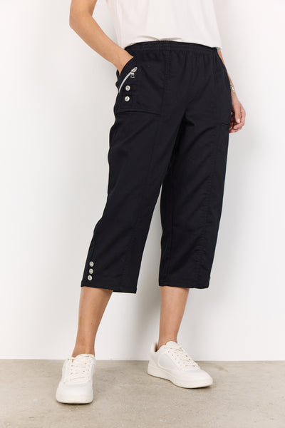 Akila Cotton Blend Capri (Black)