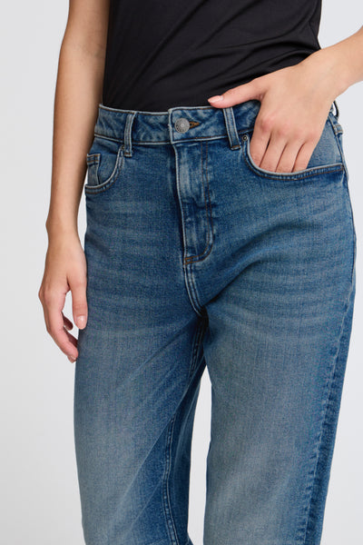 Loetta Mom Jeans (Mid Blue Denim)