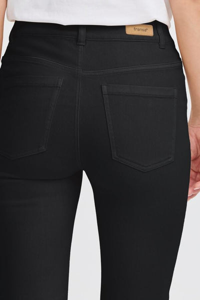 Elli Stretch Denim Capri (Black)