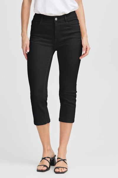 Elli Stretch Denim Capri (Black)