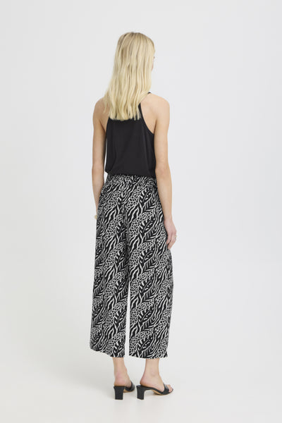 Joella Black Crop Pant (Black Pattern)