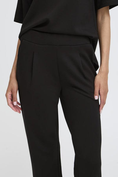 Pusti Pleated Pant (Black)