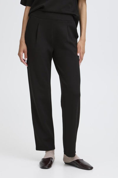 Pusti Pleated Pant (Black)