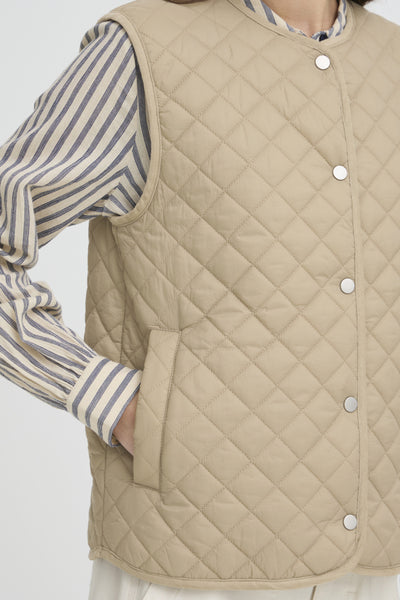 Berta Button Down Vest (Cream)