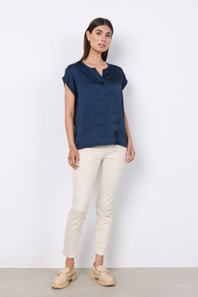 Thilde Stain V Neck Top (Navy)