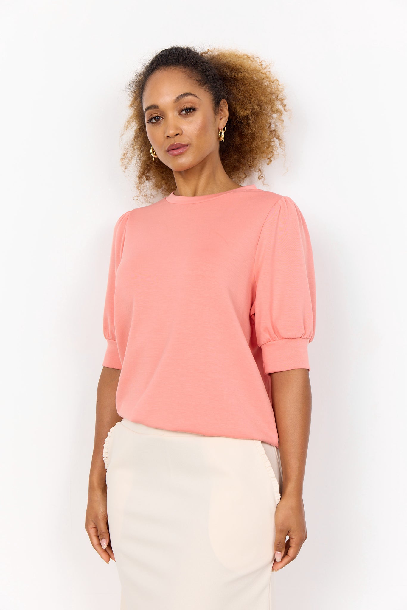 Banu Short Sleeve Sweater (Peachy Pink)
