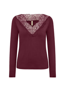 Amica Lace Accent Long Sleeve Top (Wine)