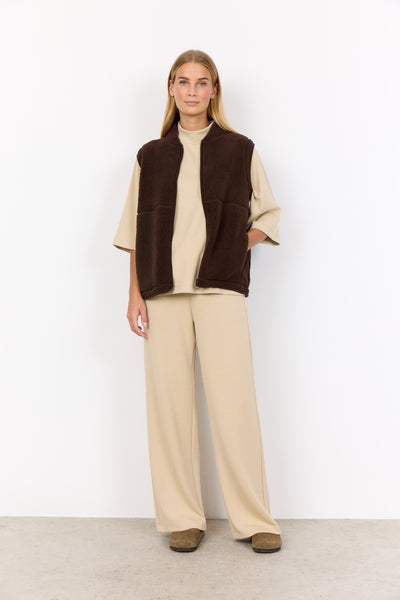 Ony Teddy Vest (Hot Fudge)
