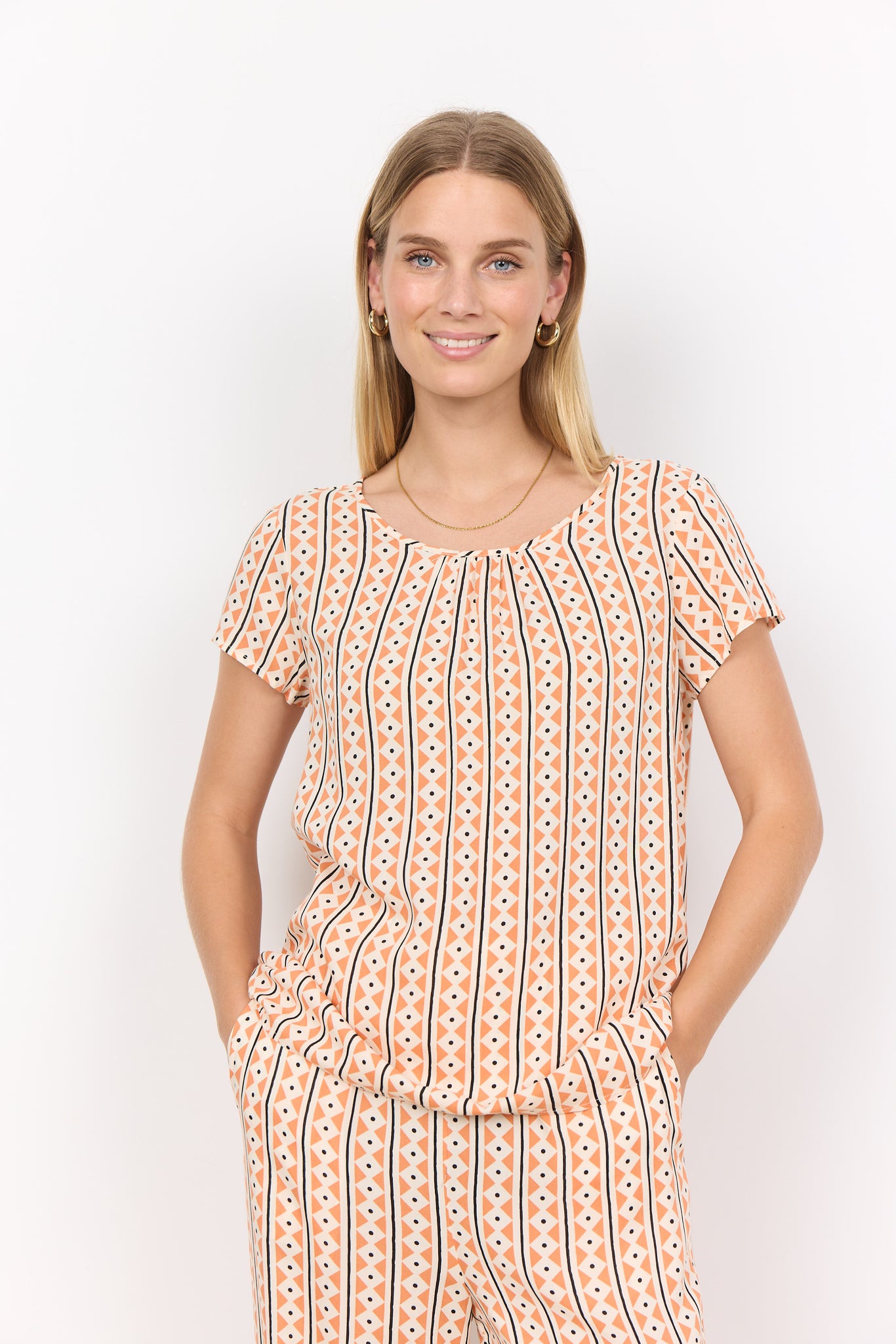 Elsia Patterned Top