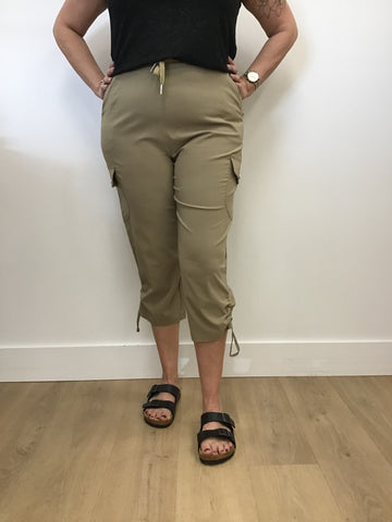 Maisie Cargo Jogger Capri (Taupe)