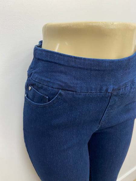 Gemma Straight Leg Pull On Jeans (Dark Indigo)