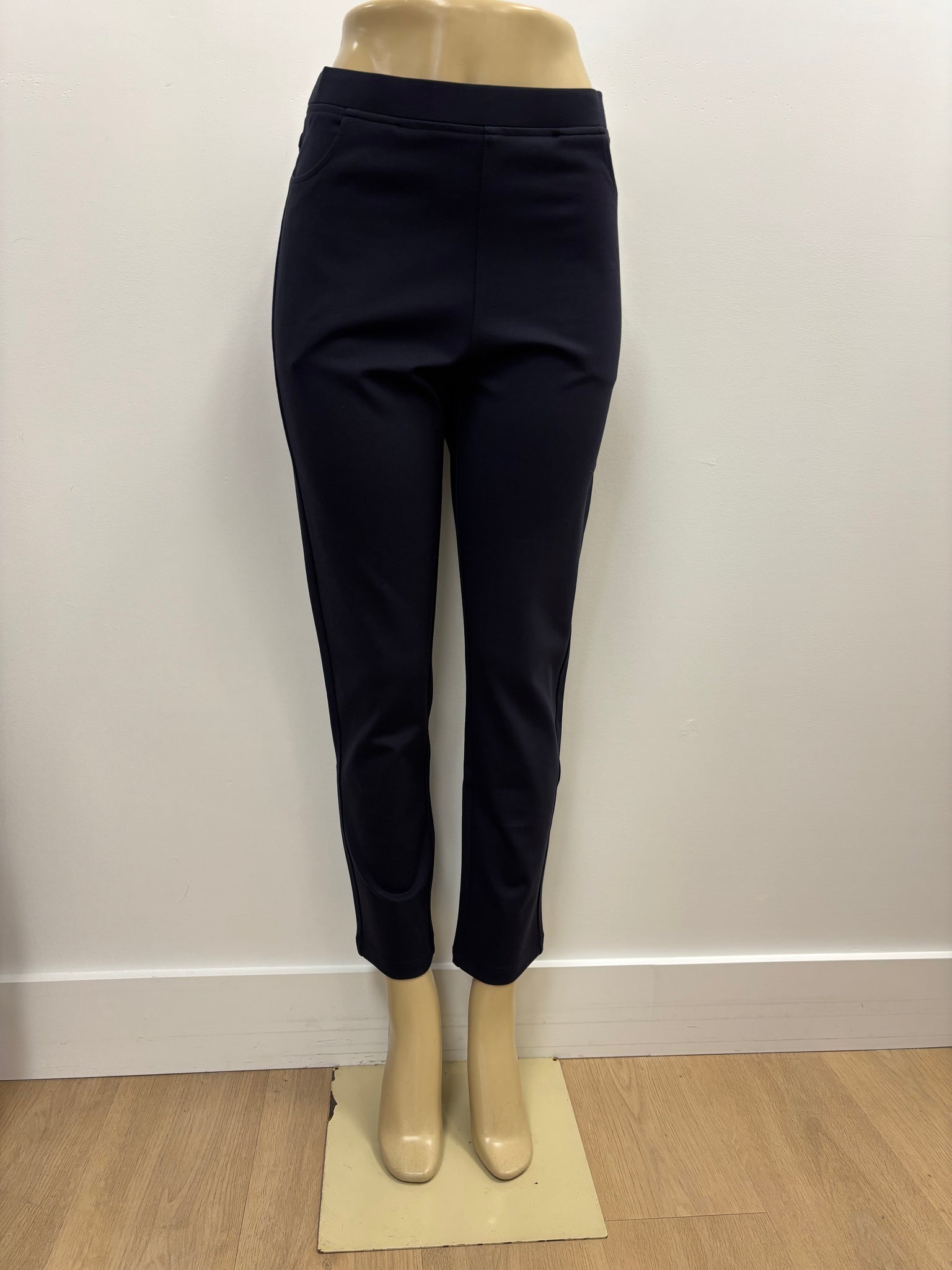 Beta Pull On Pant (Navy)