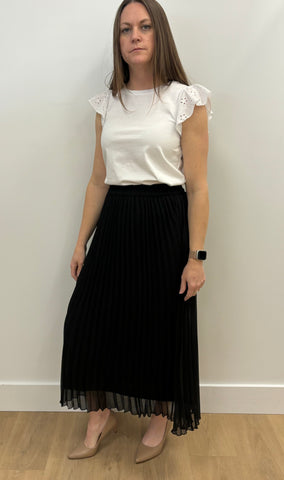 Lina Pleated Skirt (Black)