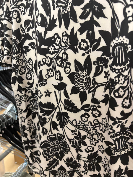 Frankie Tee (Black/White Floral)