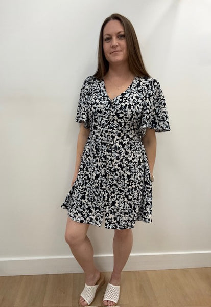 Lifana Button Down Dress (Blue Pattern)