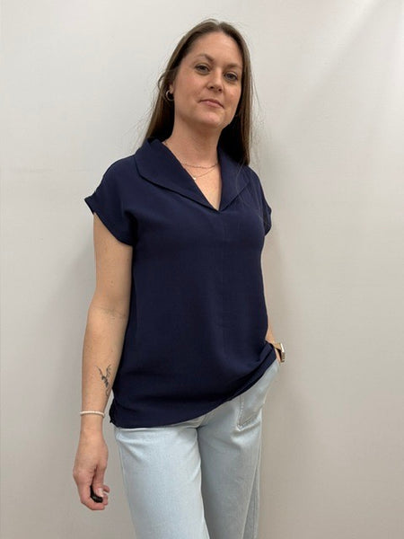 Hela V Neck Top (Navy)