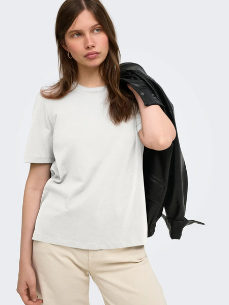Happi Organic Cotton T-Shirt (Cloud Dancer)