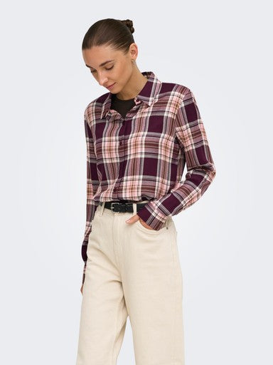 Stacey Plaid Shirt (Grape)