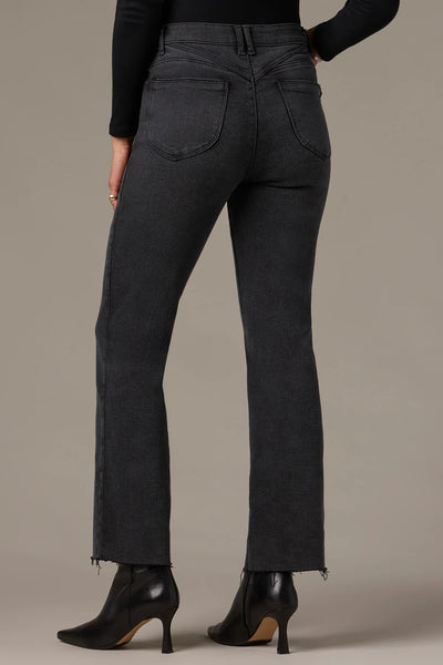 Bennett Skyrise Barely Boot Jeans (Black)