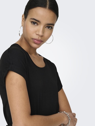 Stacey Loose Fit T-Shirt (Black)