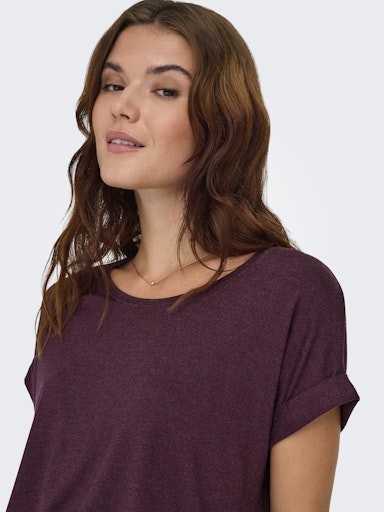 Stacey Loose Fit T-Shirt (Winetasting)