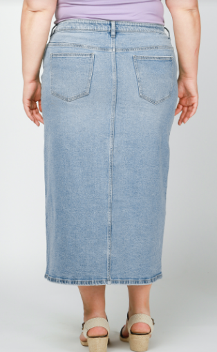 PLUS Blaine Maxi Denim Skirt (Medium Blue Wash)