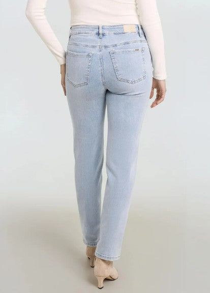 Georgia Straight Leg Denim Jean (Bleached)