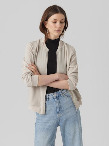 Cream clothing outlet jacket