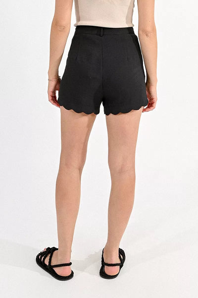 Heidi Scalloped Hem Shorts (Black)