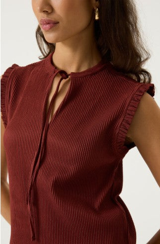 Maureen Textured Tank (Red)