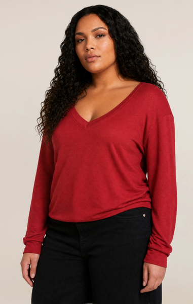 PLUS Candice Lightweight Sweater (Red)