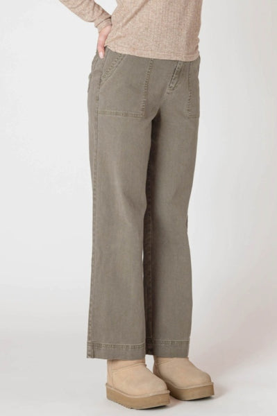 Hattie Straight Leg Pant (Army Green)