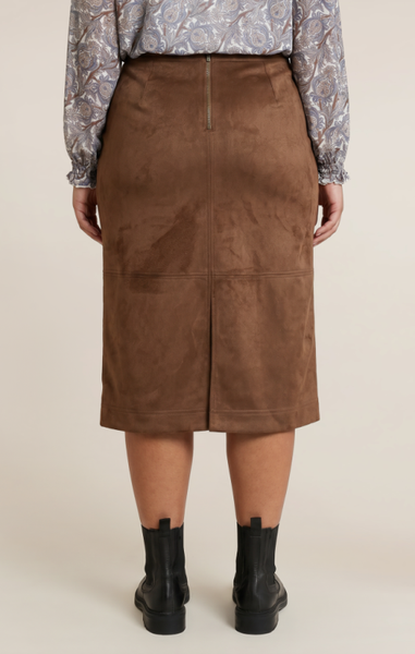 PLUS Lilianna Faux Suede Skirt (Caramel)
