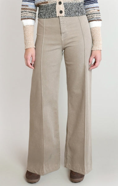 Courtney Wide Leg Jeans (Sand)