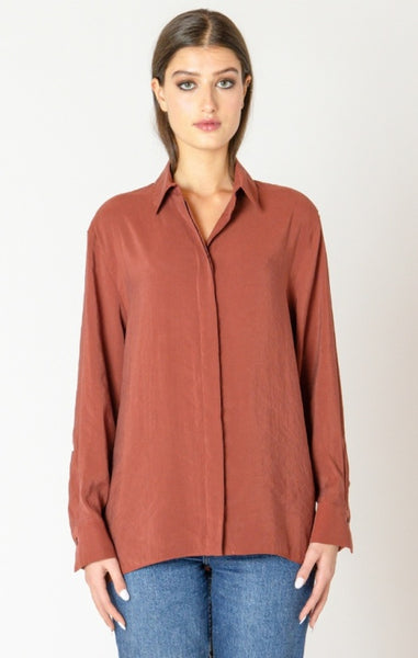 Clara Button Back Flowy Blouse (Terracotta)