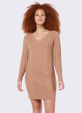 Wrenley Cable Knit Sweater Dress (Camel)