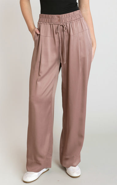 Jenna Oversized Pull On Pants (Dusty Rose)