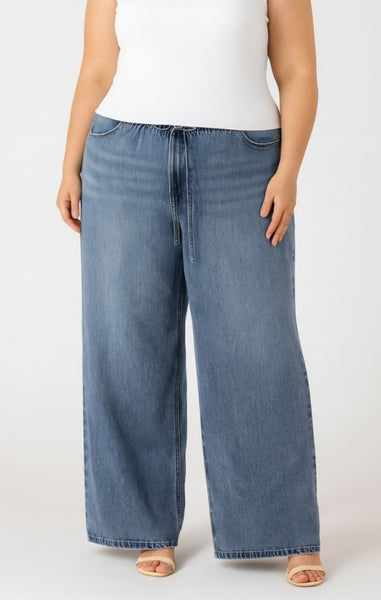 PLUS Becki Wide Leg Jeans (Medium Wash)