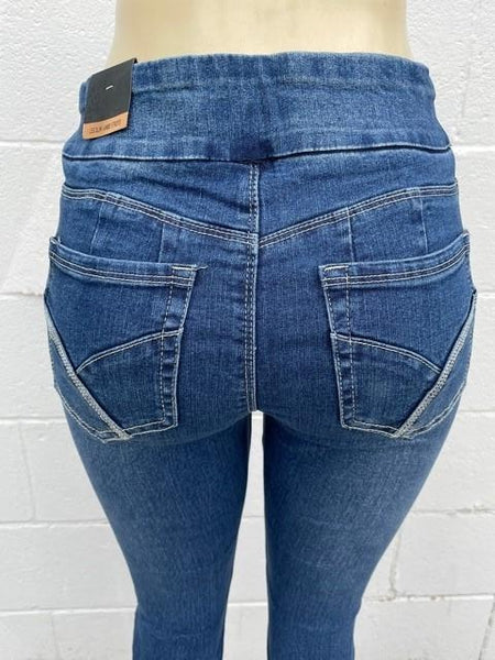 Gigi Pull On Skinny Jeans